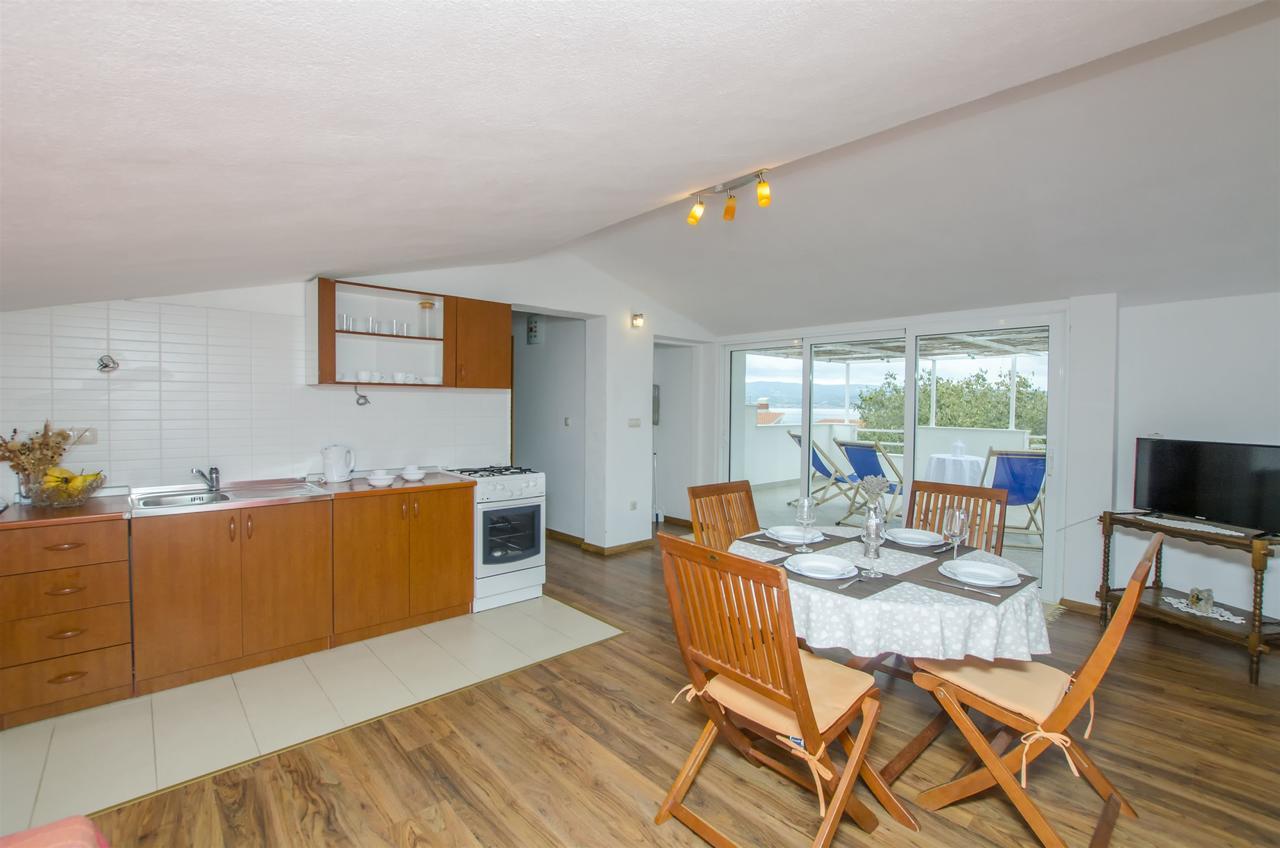 Amulic Apartment *